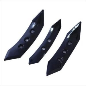 Straight cultivator blades